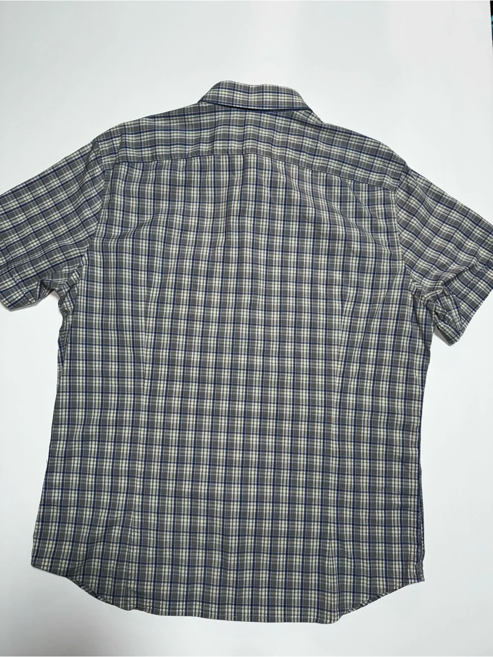 Banana Republic Men’s Plaid Button-Up Shirt, Short Sleeve, Point Collar, L
